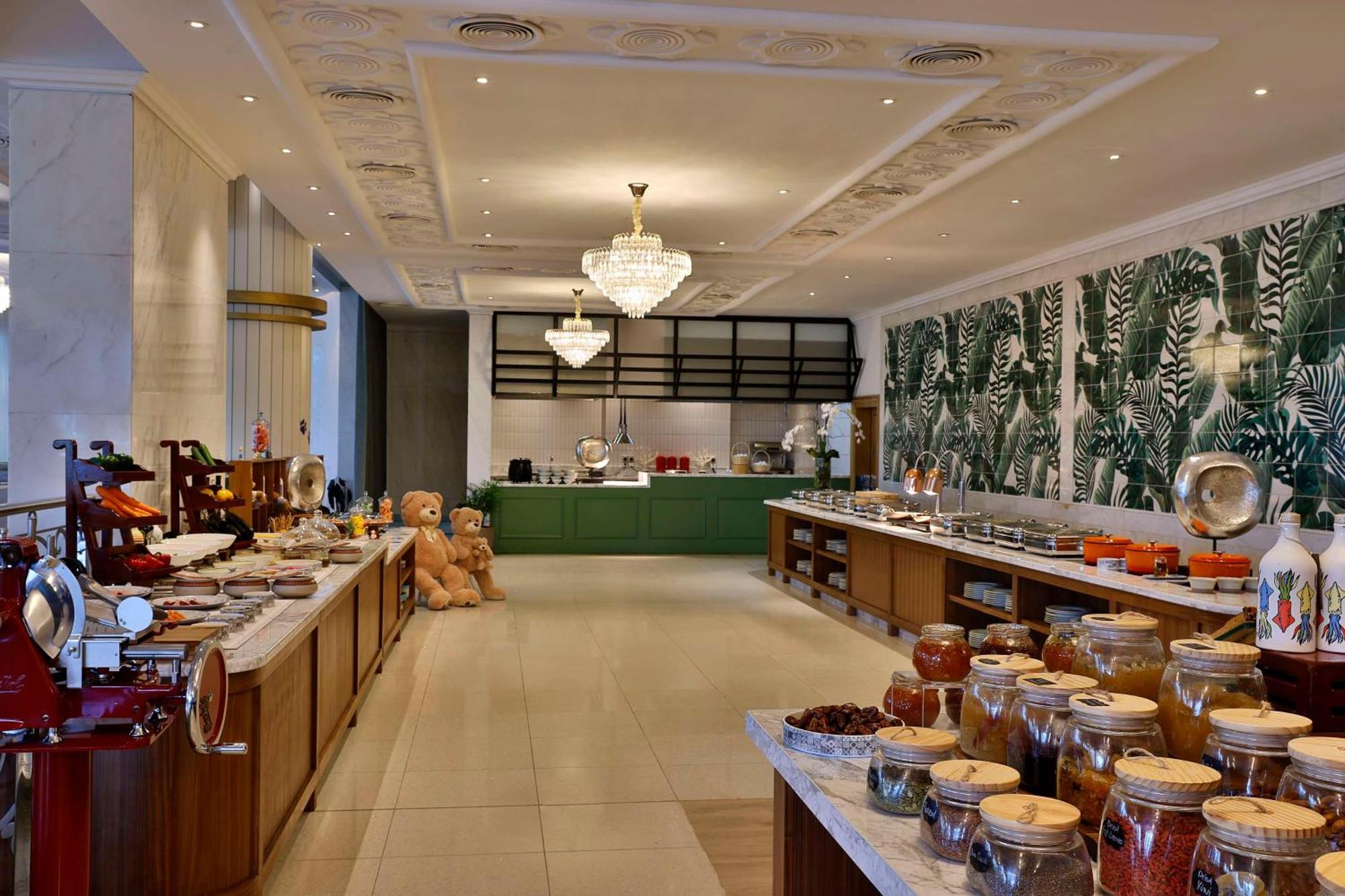 Resort Waldorf Astoria Khaimah 5*