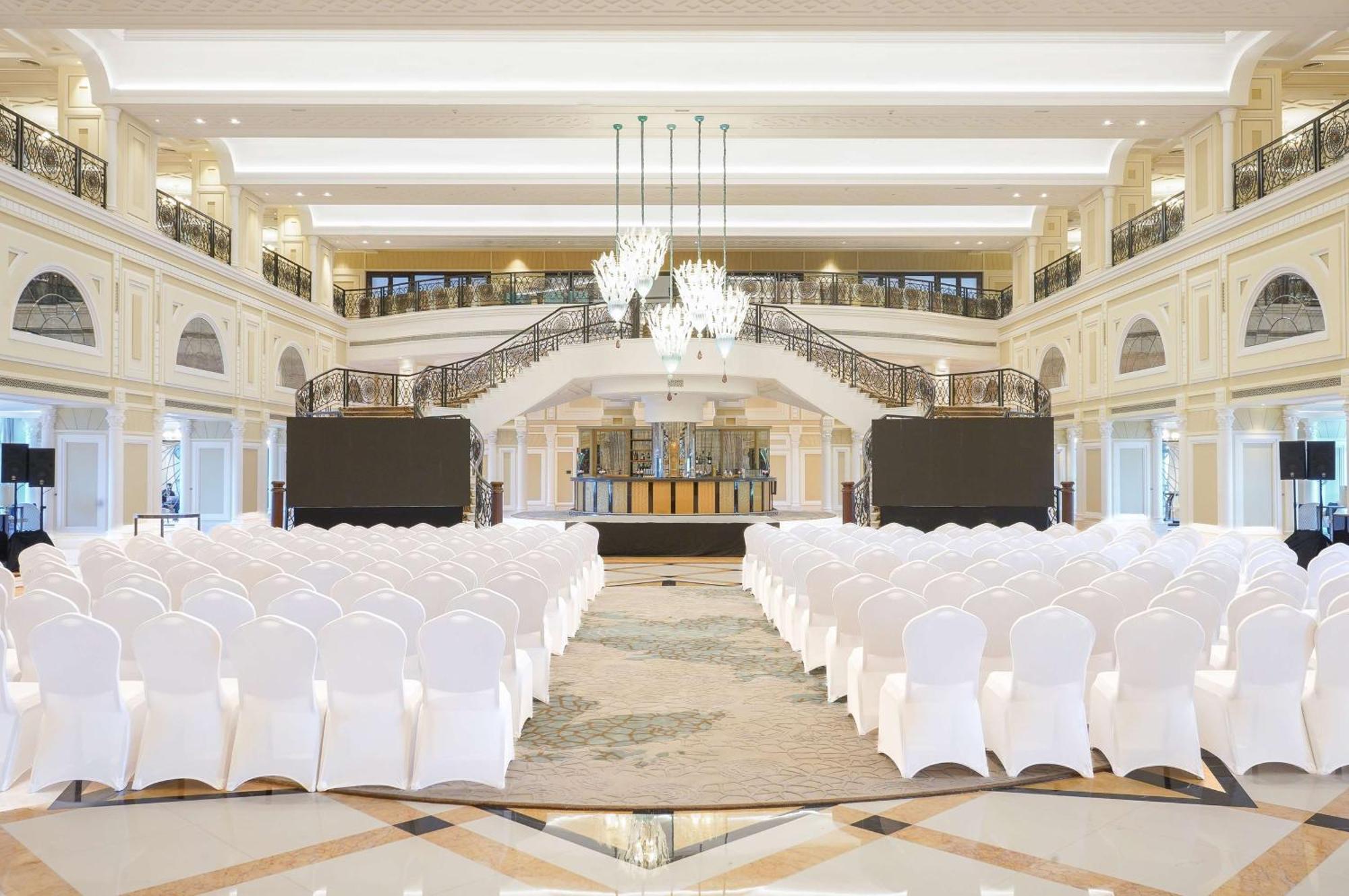 Курортный комплекс Waldorf Astoria Khaimah Рас-эль-Хайма